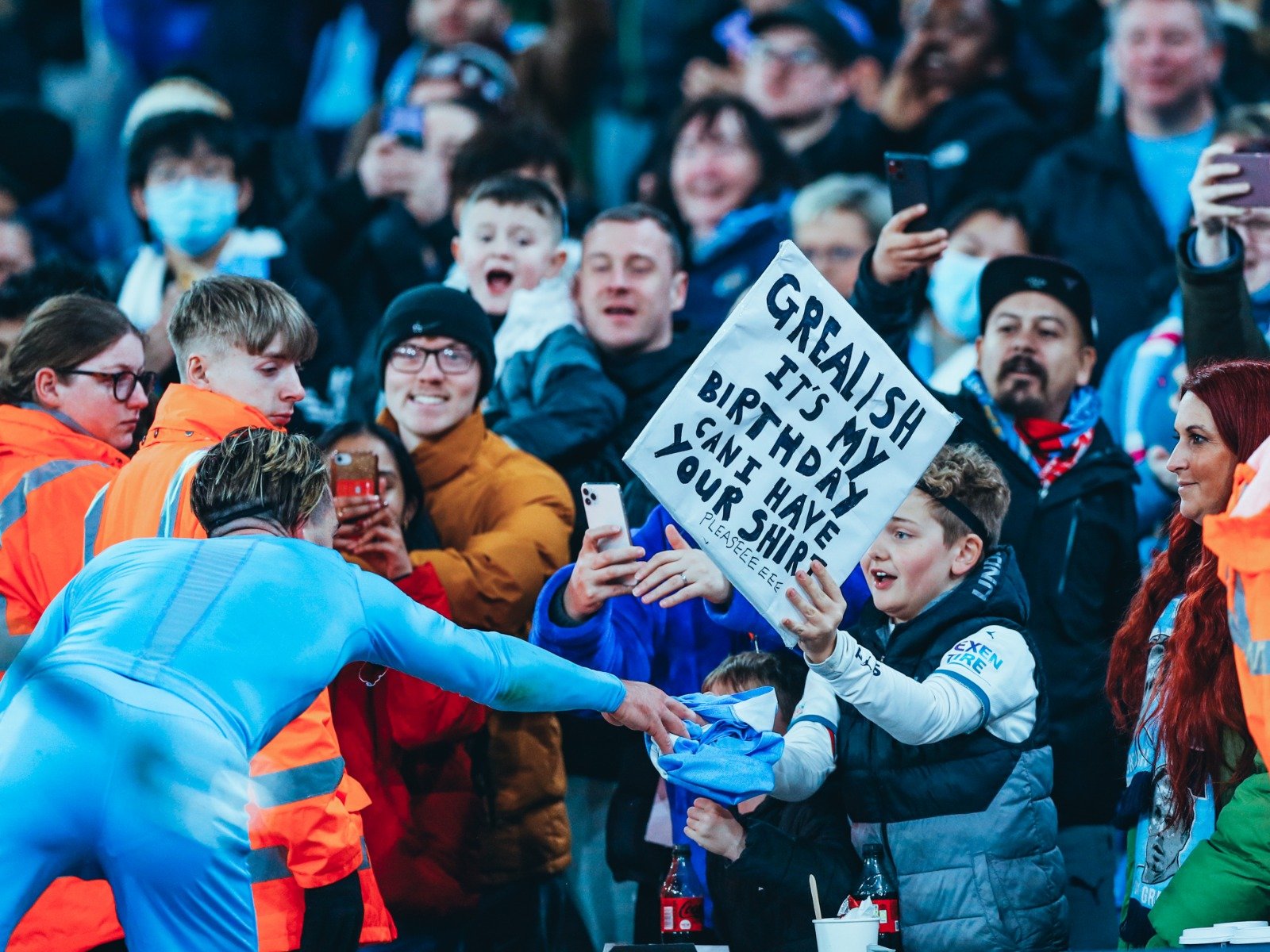 队对球迷支 队对球迷支