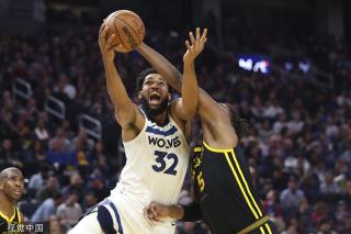 赛场上展现 赛场上展现